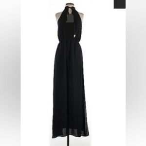 VENUS Black Tiered Maxidress